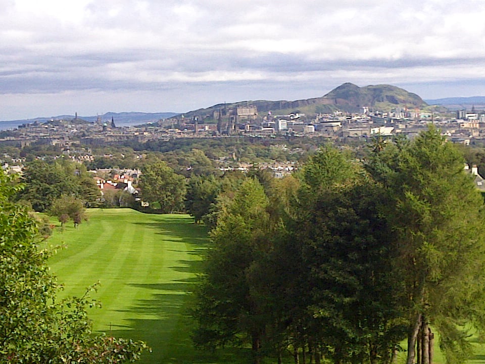The Queens Park and a world famous discovery by the “father of modern geology” at Arthur’s Seat.